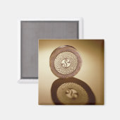 Cornalaraghの透かし箱のふた マグネット (正面/裏面)