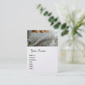 CORNUCOPIA MONOGRAM，灰色の黄色のプラチナ金属 名刺 (スタンド正面)