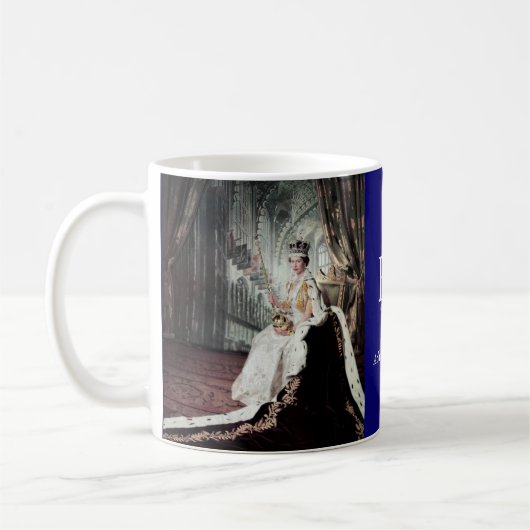 Coronation pose of Queen Elizabeth II, Coffee Mug コーヒーマグカップ (左)