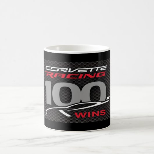 CORVETTE RACING 100 WINS- MUG コーヒーマグカップ (中央)