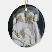 Cosimoをde Medici (1519-74年)および彼の描写するカメオ セラミックオーナメント (左)