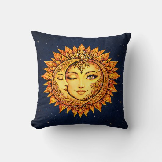 Cosmic Sun Moon Boho Goddess Celestial Mandala Art クッション (正面)