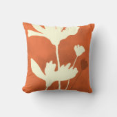 Cosmosフローラシルエット（オレンジ色の背景） クッション (正面)