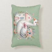 Cottage Goose Floral House Scene アクセントクッション (正面(垂直))