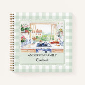 Cottage Kitchen Soft Green Gingham Family Recipe ノートブック (正面)