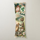 Cottage Leprechaun Patchwork Quilt Scene ボディピロー (正面縦)