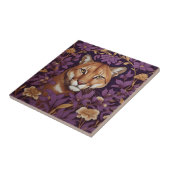 Cougar Face Among Deep Purple Foliage and Flowers タイル (側面)
