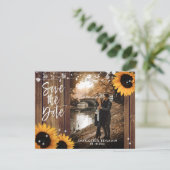 Country 素朴 Wood Sunflowerの結婚写真 セーブザデート (スタンド正面)