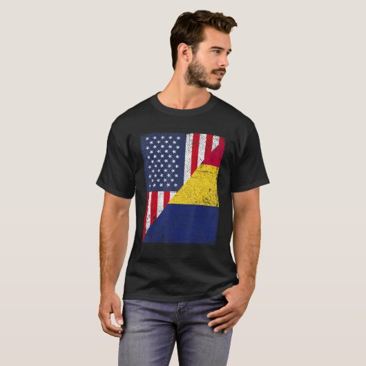 Country Flag Design  Half USA Half Chad Tシャツ (正面フル)