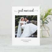 Country White/Burgundy Photoの結婚発表 招待状 (スタンド正面)