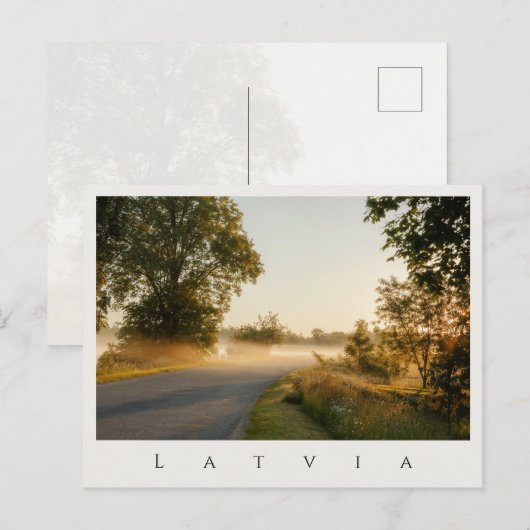 Countryside Morning Mist, Latvia nature ポストカード (正面/裏面)