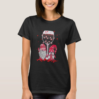 Couple Gnome Valentine Day Wine Lovers Tシャツ