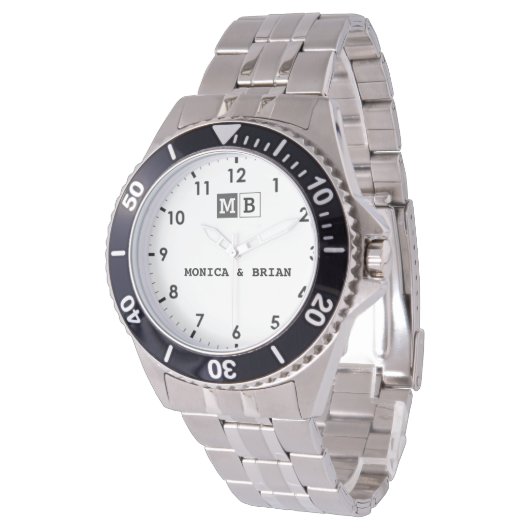 Couple’s Names with Initials & Wedding Date 腕時計 (アングル)