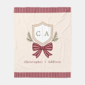 Couple's Monogram Names Crest Bow Christmas フリースブランケット (正面)