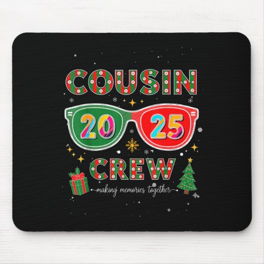 Cousin Crew 2025 Funny Christmas Matching Family P マウスパッド (正面)