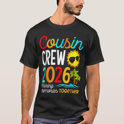 Cousin Crew 2026 Summer Vacation Beach Family Trip Tシャツ (正面)