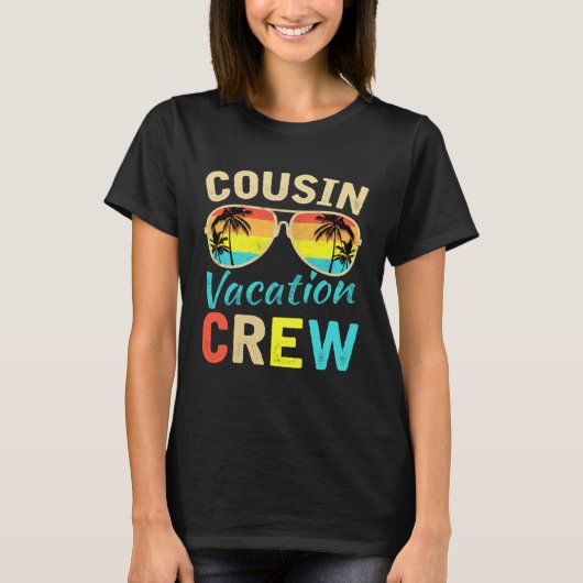 Cousin Crew Family Vacation Summer Vacation Beach  Tシャツ (正面)