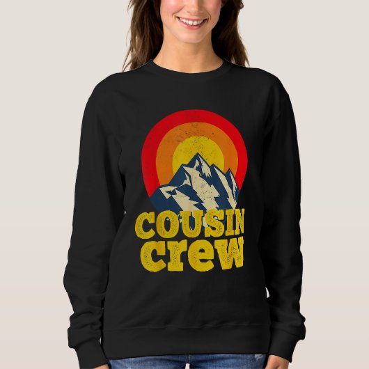 Cousin Crew Kids Matching Tees Camping Group Cousi スウェットシャツ (正面)