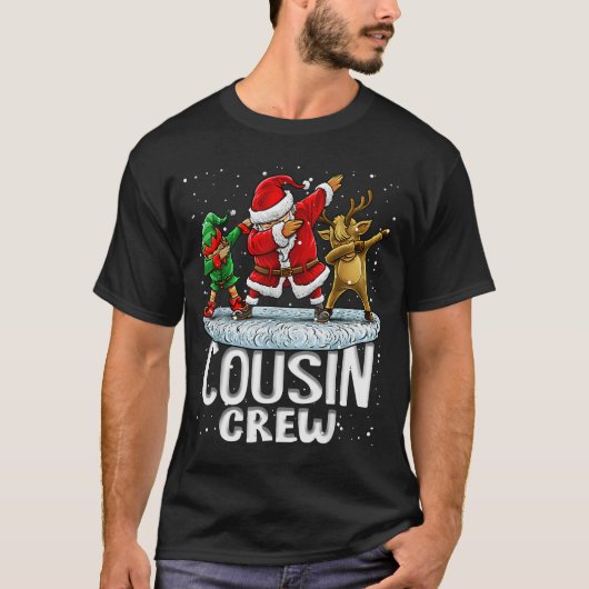 Cousin Crew Santa Elf Dabbing Matching Family Chri Tシャツ (正面)