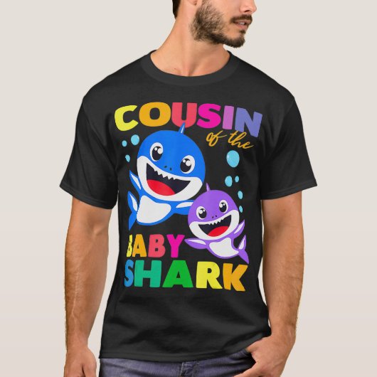 Cousin Of The Baby Shark Birthday Cousin Shark  Tシャツ (正面)