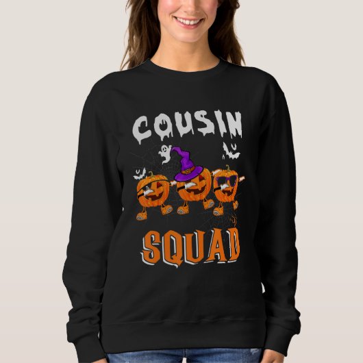 Cousin Squad Halloween Three Dabbing Scary Pumpkin スウェットシャツ (正面)