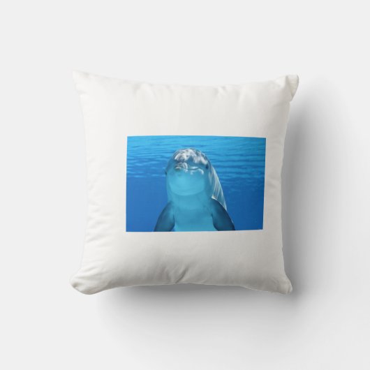 coussin dauphin, eau bleu, coussin blanc クッション (正面)