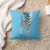 Coussin Wildlife Friendship - Giraffe Blue sky クッション (ブランケット)