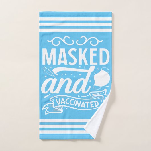COVID-19 Masked and Vaccinated ハンドタオル (ハンドタオル)