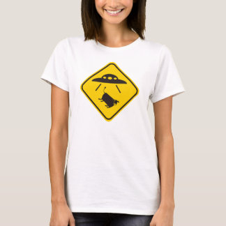 Cow Abduction Tシャツ
