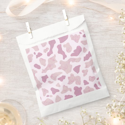 Cow Print Pattern フェイバーバッグ (クリップ留めされた状態)