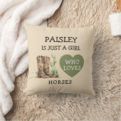 Cowgirl Boots Just a Girl who loves horses クッション (ブランケット)