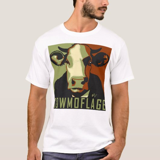 Cowmoflage Fun Pop Art Inspired Cow Tshirt Tシャツ (正面)