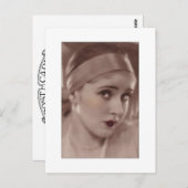 coy beauty from the deco age ポストカード (正面/裏面)