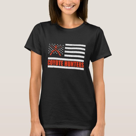 Coyote Hunters US Flag American Coyote Hunting Sea Tシャツ (正面)