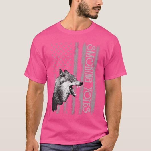 Coyote Hunting Usa Apparel American Flag Hunter Us Tシャツ (正面)