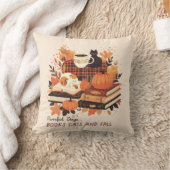 Cozy Autumn Cats & Books Throw Pillow – Fall Decor クッション (ブランケット)
