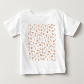 Cozy Autumn Pattern ベビーTシャツ (正面)
