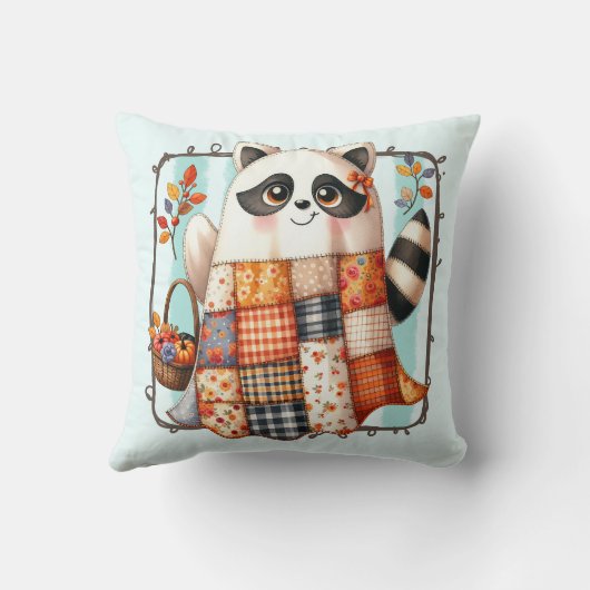 Cozy Autumn Raccoon Patchwork Quilt クッション (裏面)