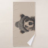 Cozy Bear in Beanie - Cute Winter Animal バスタオル (バスタオル)