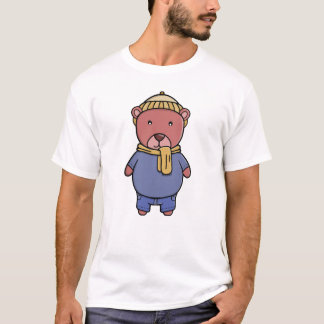 Cozy Bear in Winter Attire Tシャツ