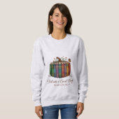 Cozy Book Lover Sweatshirt - Woman Sweatshirt, スウェットシャツ (正面フル)