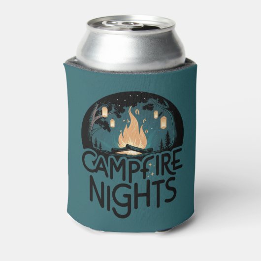 Cozy Campfire Nights Rustic Outdoor Adventure 缶クーラー (缶裏面)