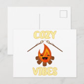 Cozy Campfire Vibes Roasting Marshmallows for Smor ポストカード (正面/裏面)