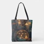 Cozy Cat in a Magic Treehouse Library トートバッグ (裏面)