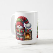 Cozy Christmas Gnome Art – Festive Holiday コーヒーマグカップ (正面左)