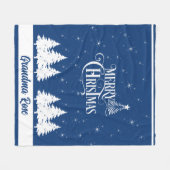 Cozy Christmas Grandma Blue White フリースブランケット (正面(横))
