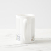 Cozy Christmas Winter Homes ボーンチャイナマグカップ (裏面)