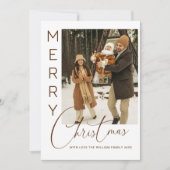 Cozy Family Snowy Cabin Merry Christmas Photo Card シーズンカード (正面)
