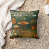 Cozy Garden Throw Pillow – 'Here, You Can Just Be' クッション (ブランケット)