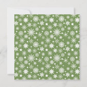 Cozy Green and White Snowflakes Holiday Photo シーズンカード (裏面)